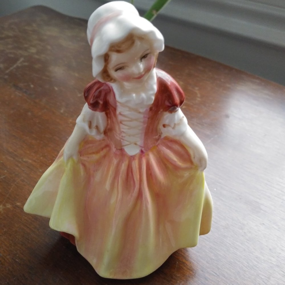 Royal Doulton Dinky Doo Figurine